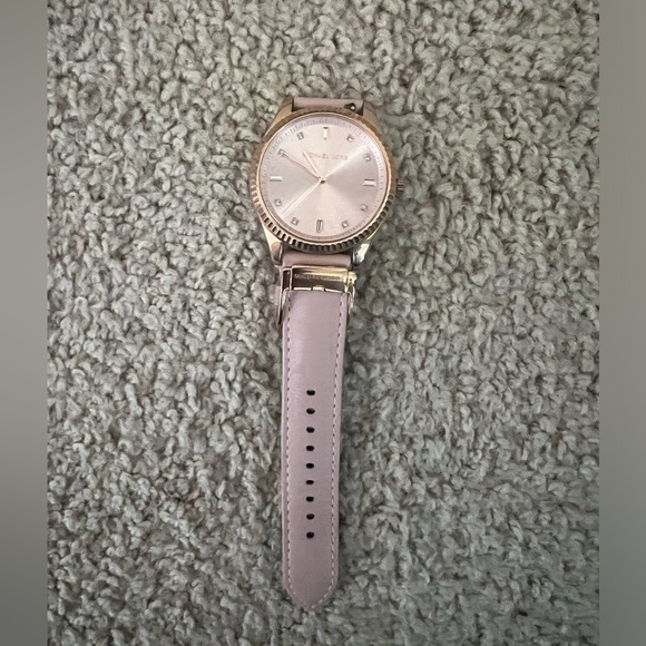 Michael Kors rose gold and blush watch - Picture 3 of 3